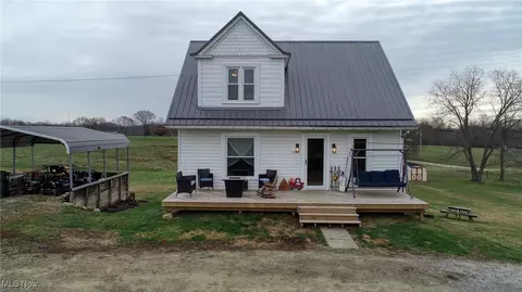 316 Rich St, Senecaville, OH 43780