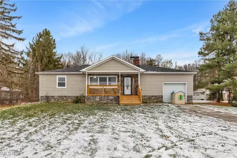 12988 Chardon Windsor Rd, Chardon, OH 44024