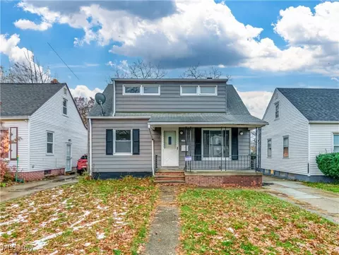 950 E 224th St, Euclid, OH 44123