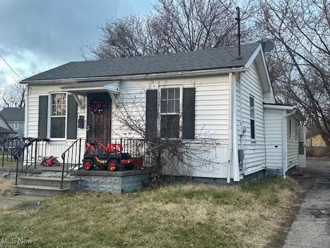1234 W 9th St, Lorain, OH 44052