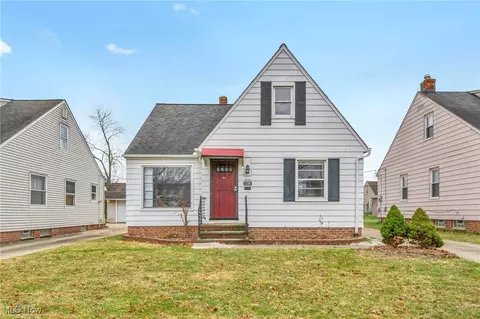 13300 Eastwood Blvd, Garfield Heights, OH 44125