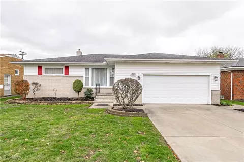 5934 Mayflower Ave, Mayfield Heights, OH 44124