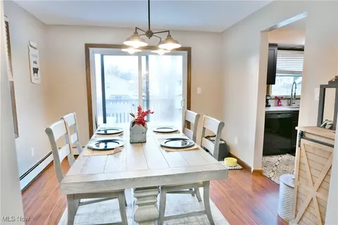 Dining - 588 Oakridge Dr, Boardman, OH 44512 photo 1 of 3