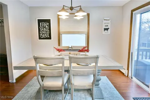 Dining - 588 Oakridge Dr, Boardman, OH 44512 photo 2 of 3