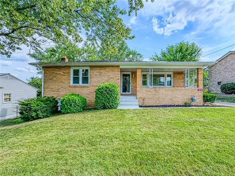 109 Linmar Ave, Wintersville, OH 43953