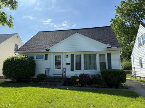 23910 Puritan Rd, Euclid, OH 44123