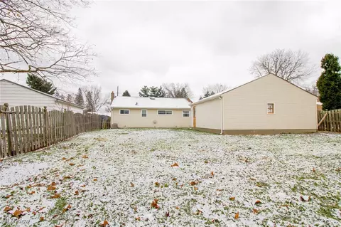 363 W Omar St, Struthers, OH 44471 photo 13