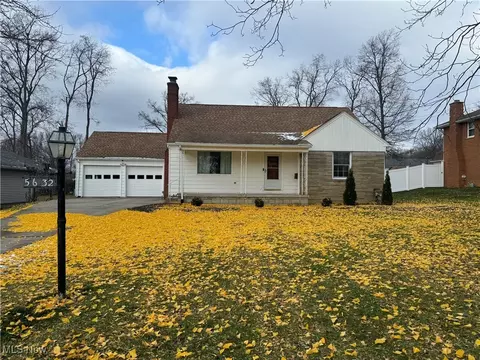 5632 Tarrytown Ln, Austintown, OH 44515