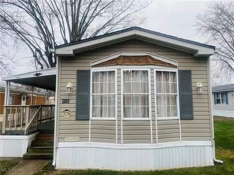 116 Sea Gull Ln, New Philadelphia, OH 44663