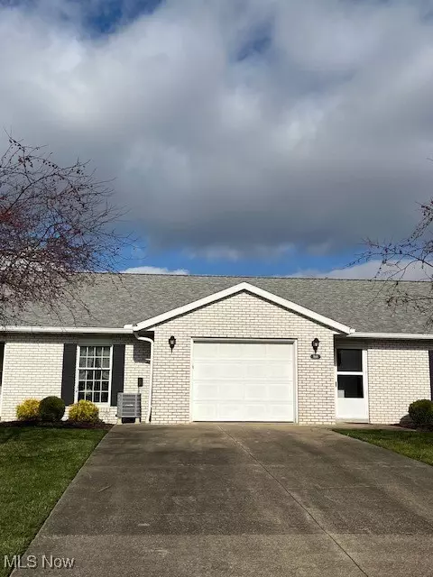858 Avalon Dr, Ashland, OH 44805