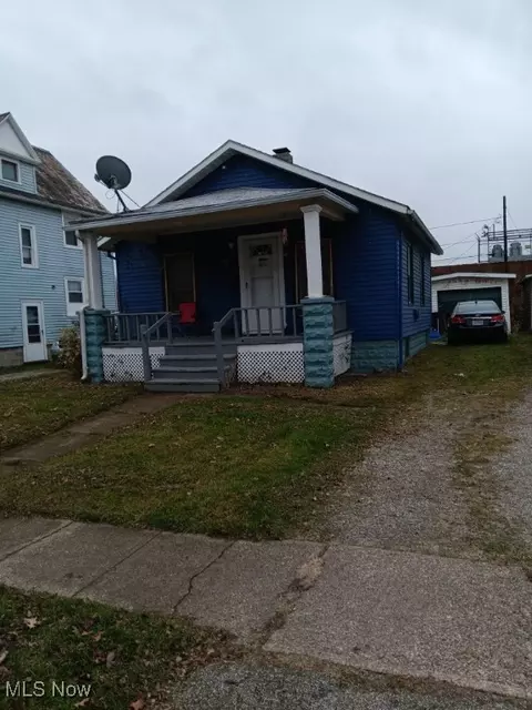 131 S Logan St, Elyria, OH 44035 photo 1