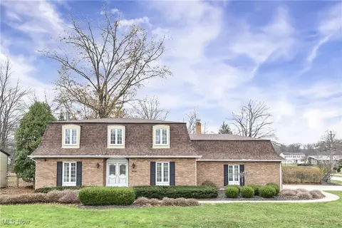 26767 Hilliard Blvd, Westlake, OH 44145