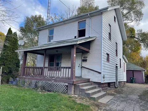 1456 Struble Ave NE, Canton, OH 44705