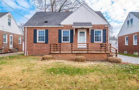 2535 9th St, Cuyahoga Falls, OH 44221