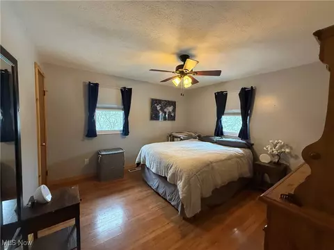 Bedroom - 26017 Hartley Rd, Beloit, OH 44609 photo 1 of 5