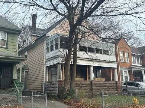 7505 Lawnview Ave, Cleveland, OH 44103