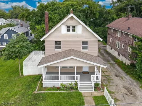 329 E Tallmadge Ave, Akron, OH 44310