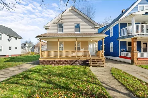 2037 W 103rd St, Cleveland, OH 44102