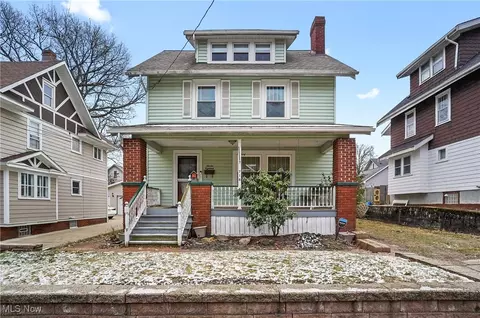 718 Chitty Ave, Akron, OH 44303