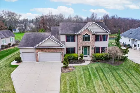 3364 Creekside Trl, Cuyahoga Falls, OH 44223