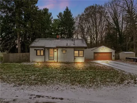 1268 Morse St, Akron, OH 44320