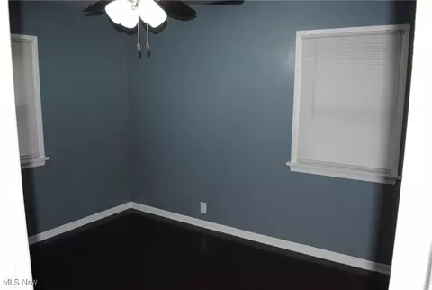 Bedroom - 118 Sheriff St, Elyria, OH 44035 photo 1 of 2