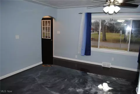 Living - 118 Sheriff St, Elyria, OH 44035 photo 1 of 3