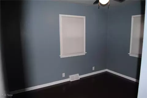 Bedroom - 118 Sheriff St, Elyria, OH 44035 photo 2 of 2