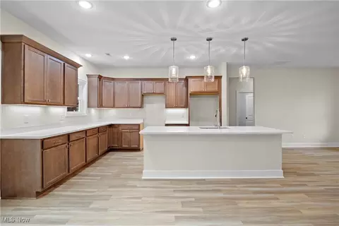 40101 Ryan Ct, Elyria, OH 44035 photo 17