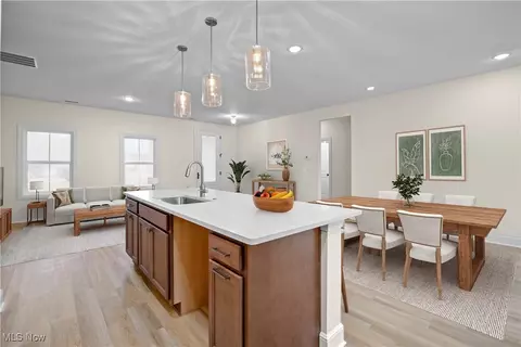 40101 Ryan Ct, Elyria, OH 44035 photo 10