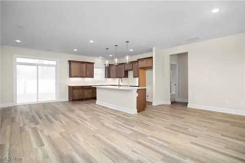 40101 Ryan Ct, Elyria, OH 44035 photo 14