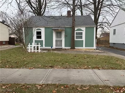 3764 E 154th St, Cleveland, OH 44128