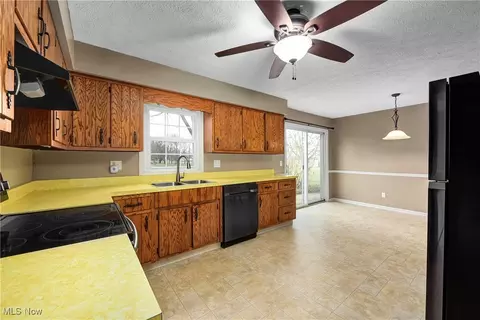 15953 Whitehead Rd, Lagrange, OH 44050 photo 25