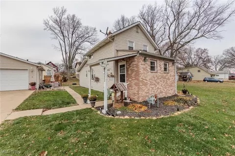 1552 Elizabeth Ave, Lakemore, OH 44250