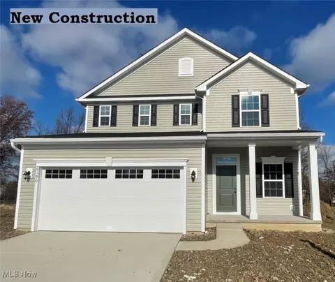 6190 James Dr, Lorain, OH 44053