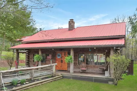 10526 State Route 668 N, Somerset, OH 43783