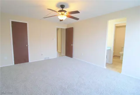 6476 State Rd, Parma, OH 44134 photo 14