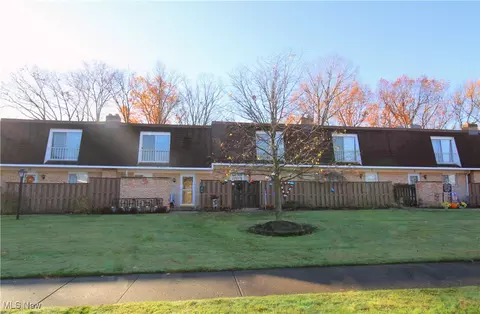 6476 State Rd, Parma, OH 44134