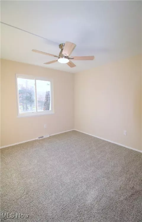 6476 State Rd, Parma, OH 44134 photo 17