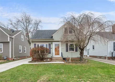 6603 Alber Ave, Parma, OH 44129