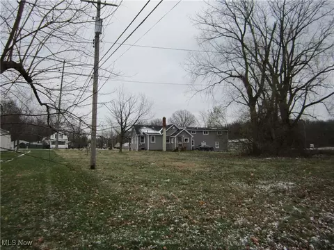 Exterior - 10464 Lagrange Rd, Elyria, OH 44035 photo 8 of 8