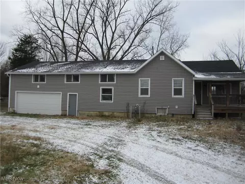 10464 Lagrange Rd, Elyria, OH 44035