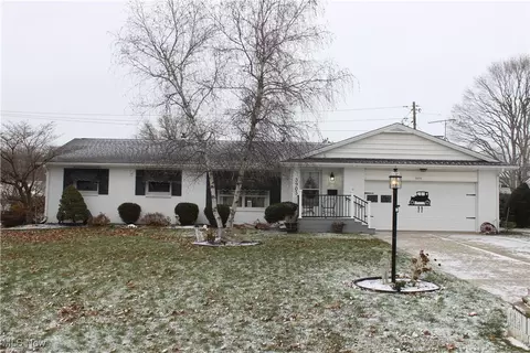 3905 36th St NW, Canton, OH 44718