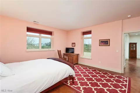 Bedroom - 567 Symphony Way, Sharon, OH 44281 photo 4 of 5