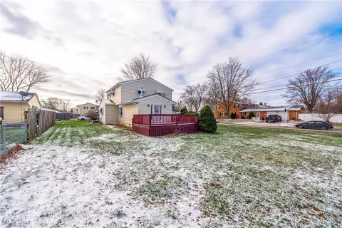 Exterior - 3521 Marshall Ave, Lorain, OH 44053 photo 10 of 11