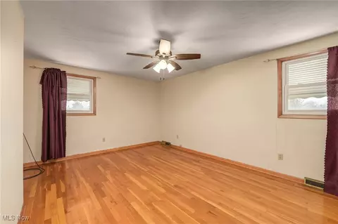 Bedroom - 3521 Marshall Ave, Lorain, OH 44053 photo 3 of 7