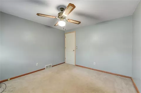 Bedroom - 3521 Marshall Ave, Lorain, OH 44053 photo 2 of 7