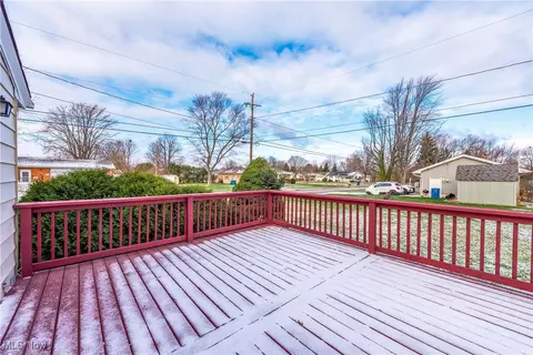 Exterior - 3521 Marshall Ave, Lorain, OH 44053 photo 7 of 11