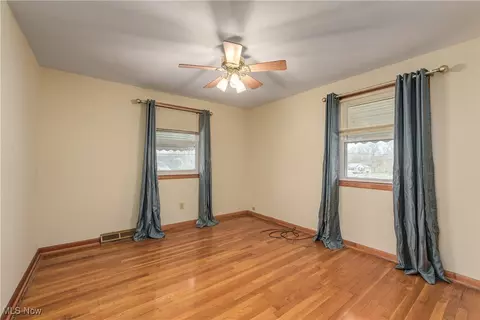 Bedroom - 3521 Marshall Ave, Lorain, OH 44053 photo 6 of 7