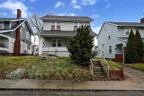 2415 11th St NW, Canton, OH 44708 photo 3